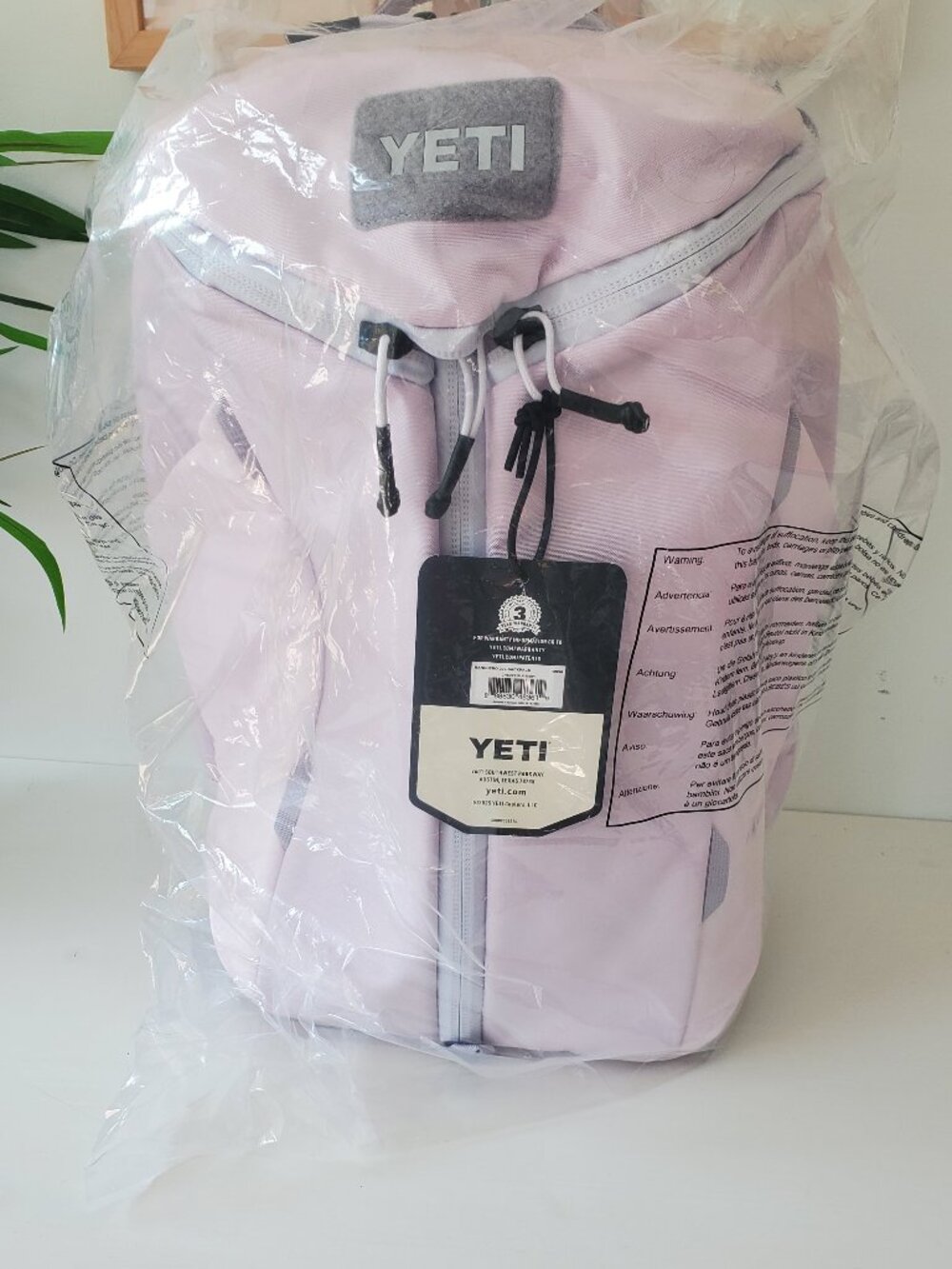 NWT Yeti Ranchero™ 27L Everyday Carry Backpack Cherry Blossom